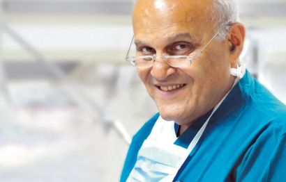 Ο καρδιοχειρουργός Μαγκντί Γιακούμπ